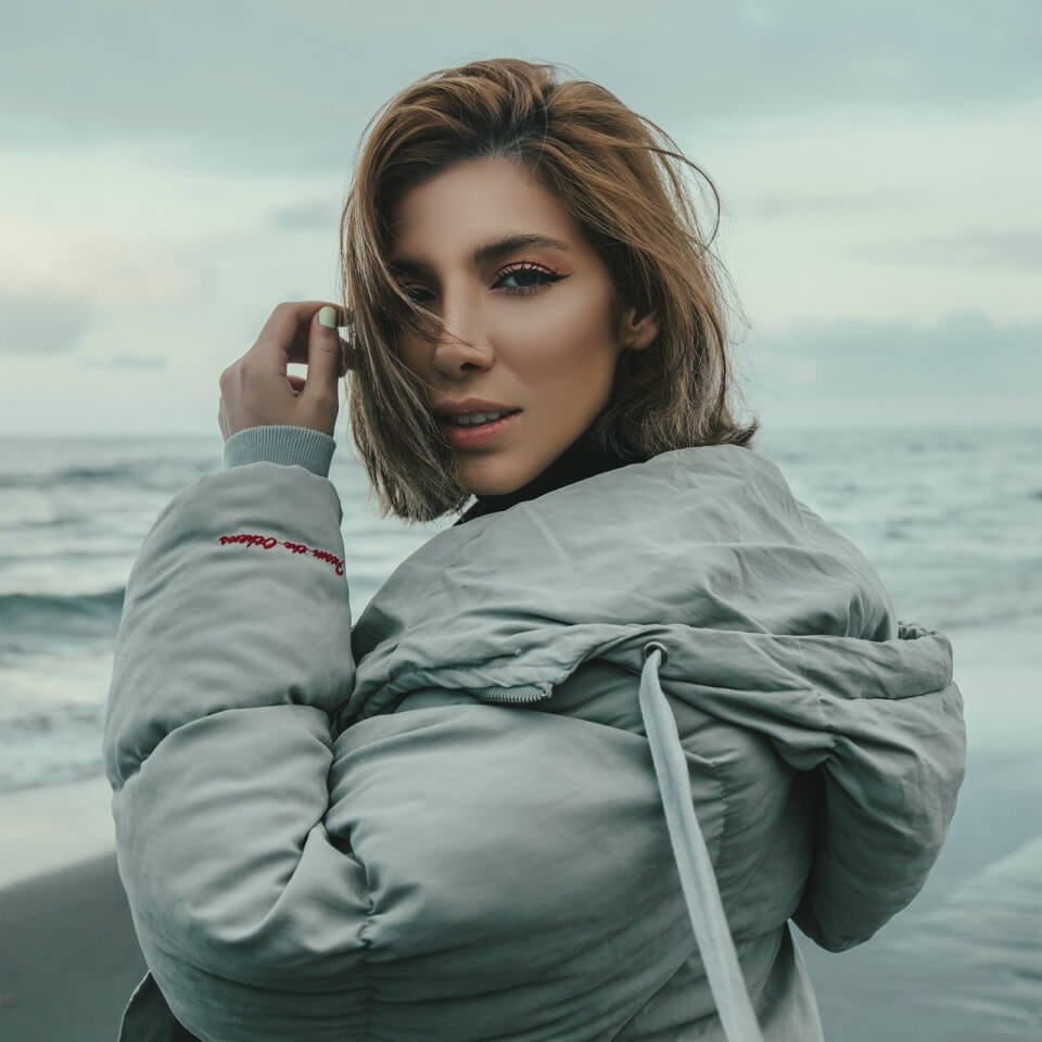 fashion influencer about page header img